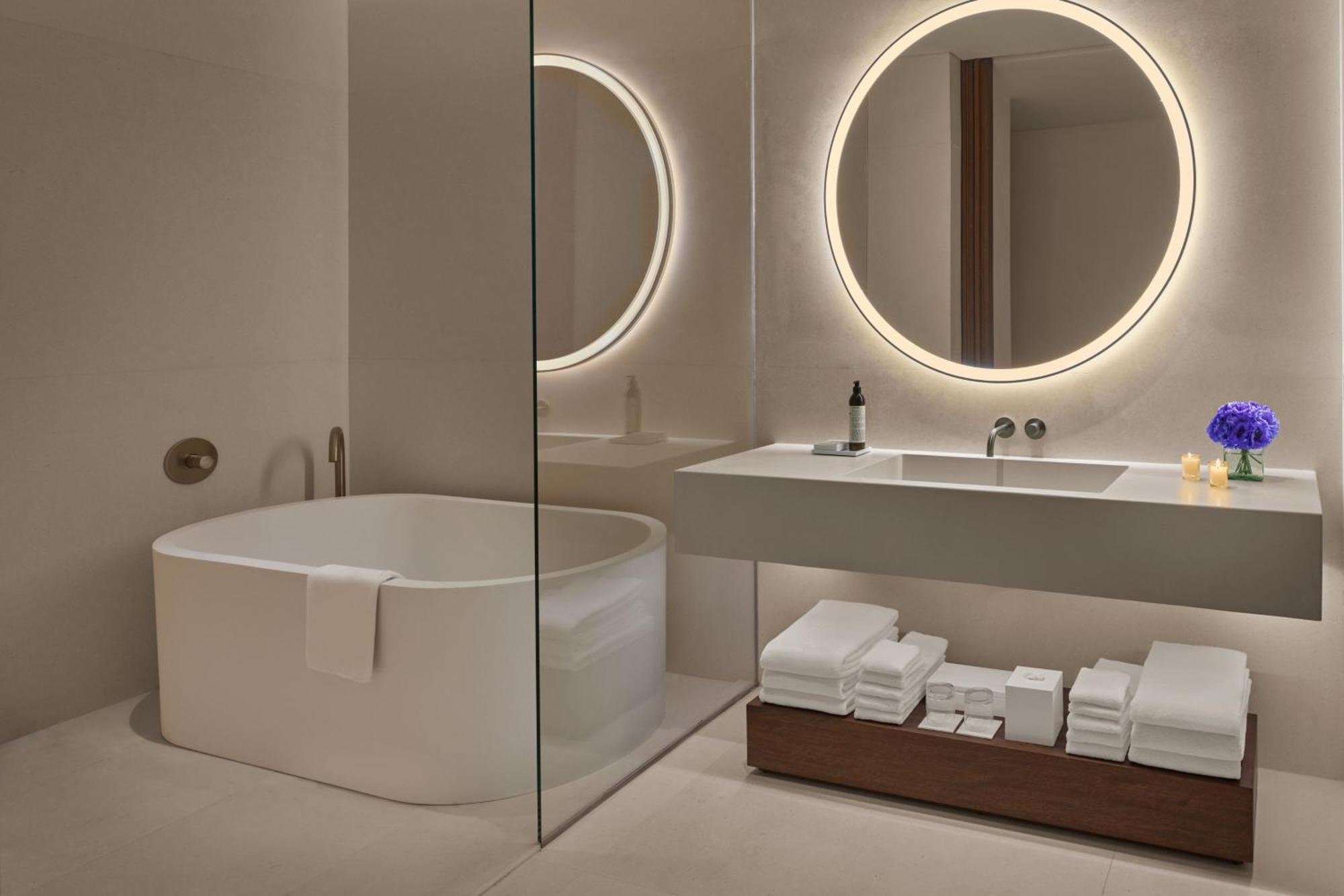 Premier Queen Room Two Queen Beds Terrace Plunge Pool,1577242220:JPEG